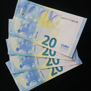 https://greenbagbills.com/product/fake-euro/